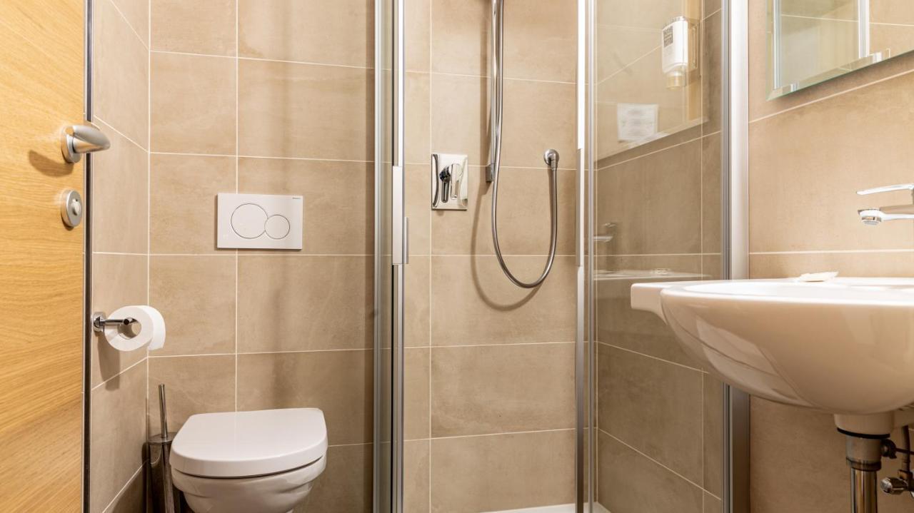 B&B Hotel Sonneck Natz-Schabs Esterno foto