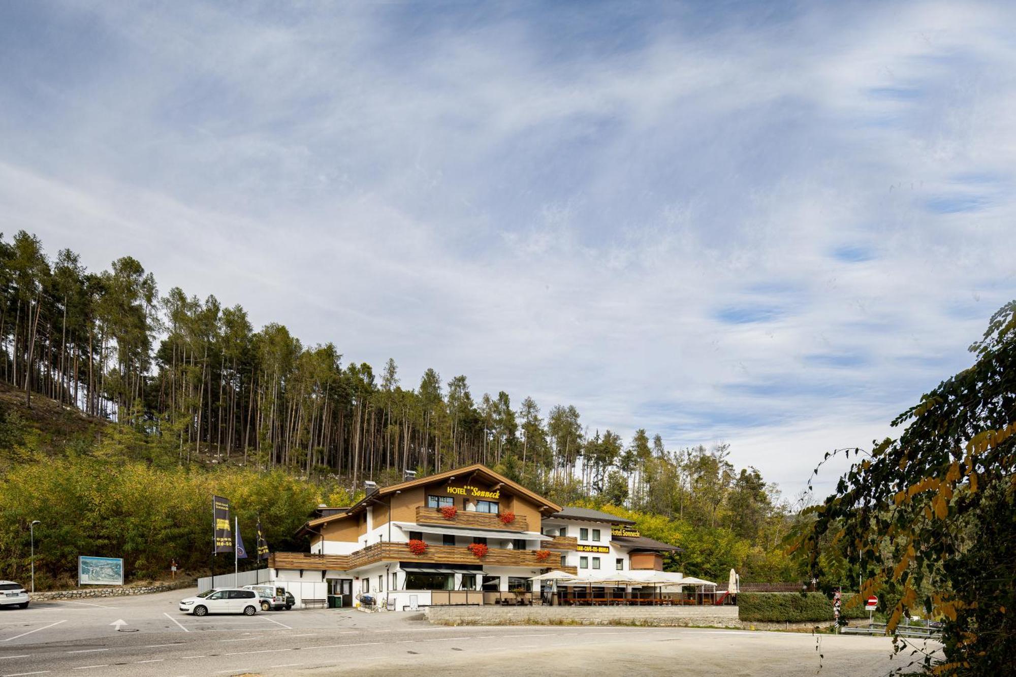 B&B Hotel Sonneck Natz-Schabs Esterno foto